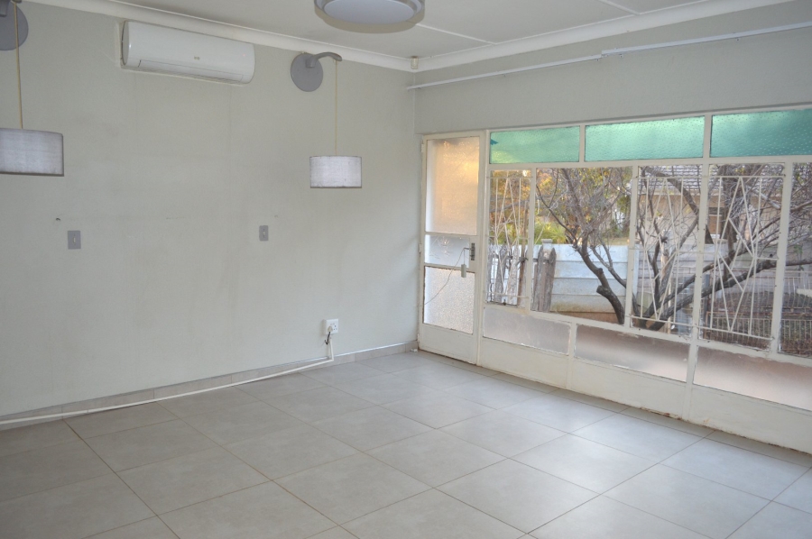 3 Bedroom Property for Sale in Flamwood North West